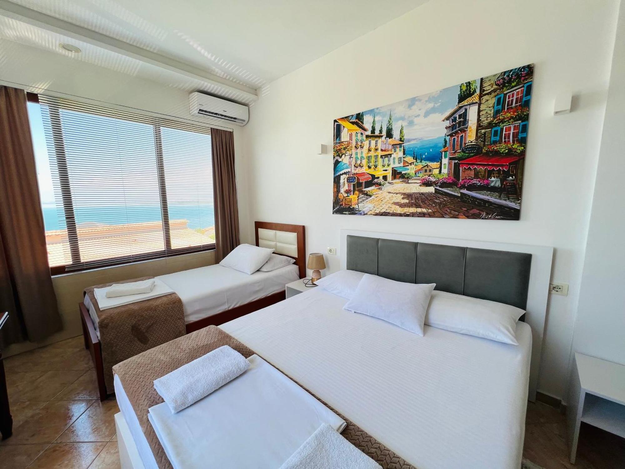 Iart Residence Shiroka ภายนอก รูปภาพ